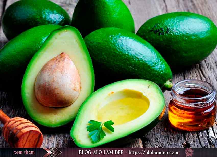 Làm đẹp da từ mật ong và quả bơ