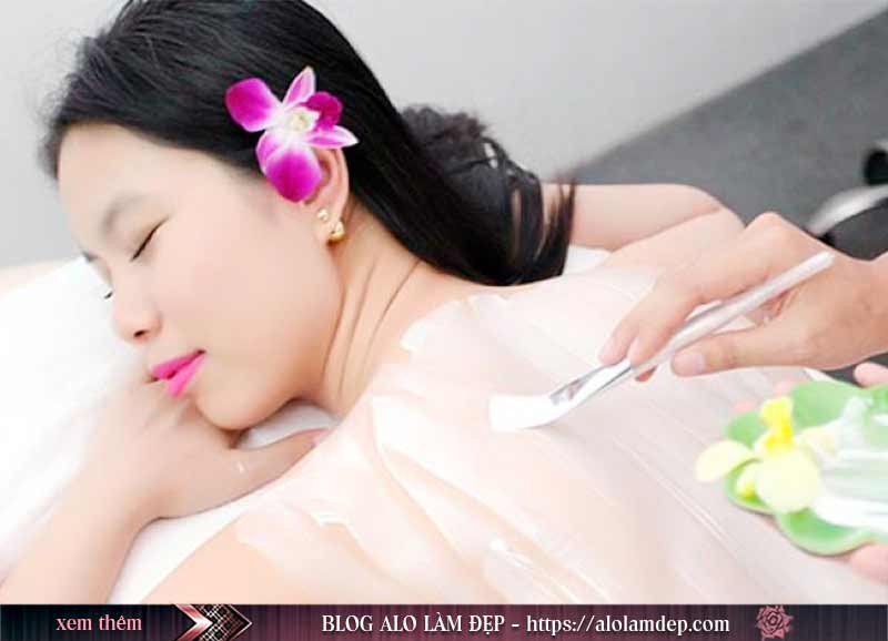 Tắm trắng bằng sữa chua và dầu dừa